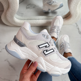 11 Off White Sneaker