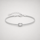 The Amora Knot