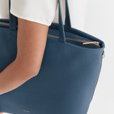 Tall Easy Zipper Tote