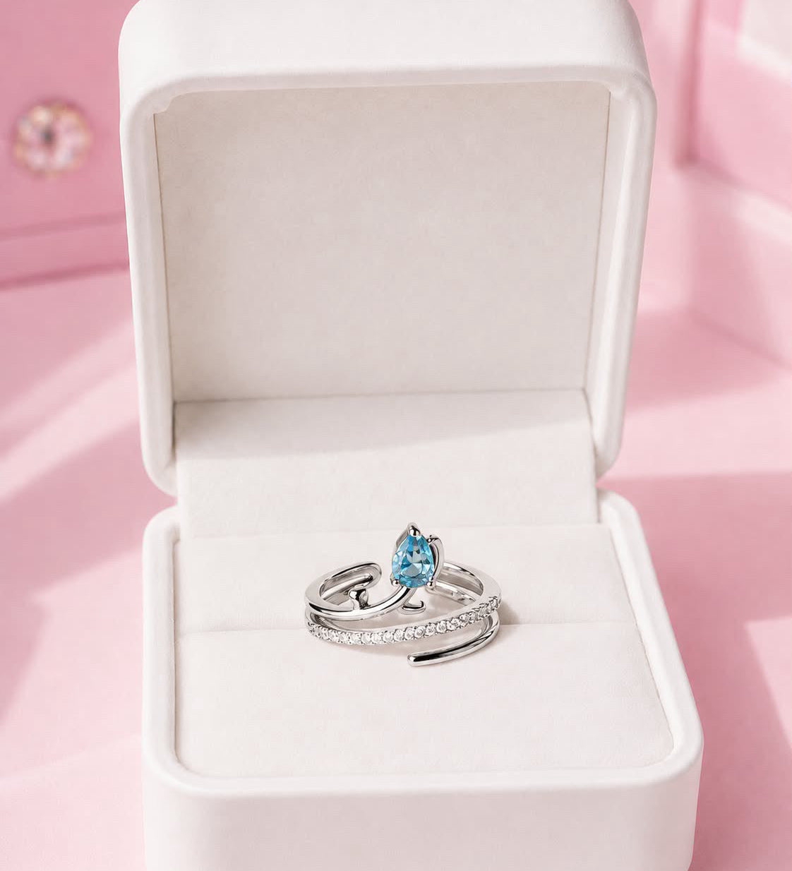 Blue tulip ring in silver